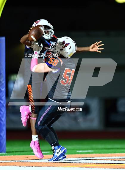 Thumbnail 1 in FR: Valley Christian @ Thunderbird photogallery.