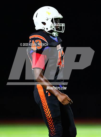 Thumbnail 3 in FR: Valley Christian @ Thunderbird photogallery.