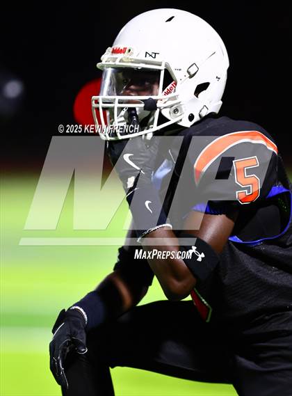 Thumbnail 1 in FR: Valley Christian @ Thunderbird photogallery.