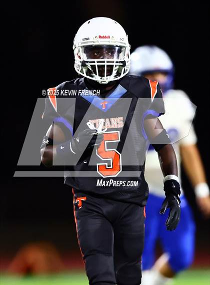 Thumbnail 1 in FR: Valley Christian @ Thunderbird photogallery.