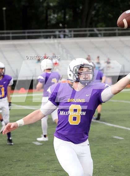 Thumbnail 2 in Lake Braddock vs. Manassas Park photogallery.