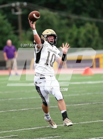 Thumbnail 3 in Lake Braddock vs. Manassas Park photogallery.