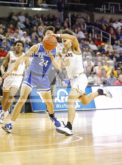 Thumbnail 3 in Highlands vs Cooper (2023 9th Region Boys Basketball Tournament) photogallery.