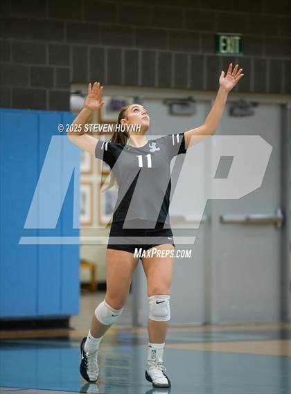 Thumbnail 3 in Lake Oswego @ Lakeridge photogallery.