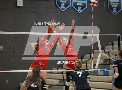 Thumbnail 1 in Lake Oswego @ Lakeridge photogallery.