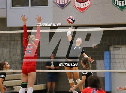 Thumbnail 1 in Lake Oswego @ Lakeridge photogallery.
