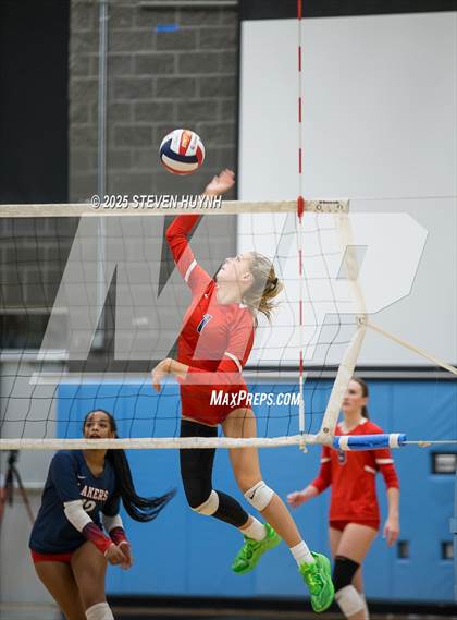 Thumbnail 3 in Lake Oswego @ Lakeridge photogallery.