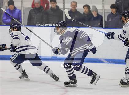 Thumbnail 3 in Phillips Academy @ Noble & Greenough (Flood-Marr Tournament Final) photogallery.