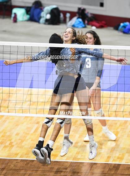 Thumbnail 1 in Palmer Ridge vs Lewis-Palmer (CHSAA 4A Final) photogallery.