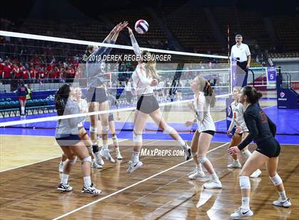 Thumbnail 3 in Palmer Ridge vs Lewis-Palmer (CHSAA 4A Final) photogallery.