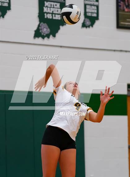 Thumbnail 2 in Speedway vs. Guerin Catholic (IHSAA 3A Regional Semi Final) photogallery.