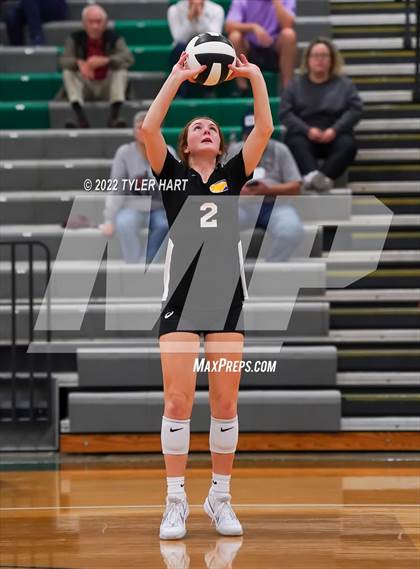 Thumbnail 1 in Speedway vs. Guerin Catholic (IHSAA 3A Regional Semi Final) photogallery.