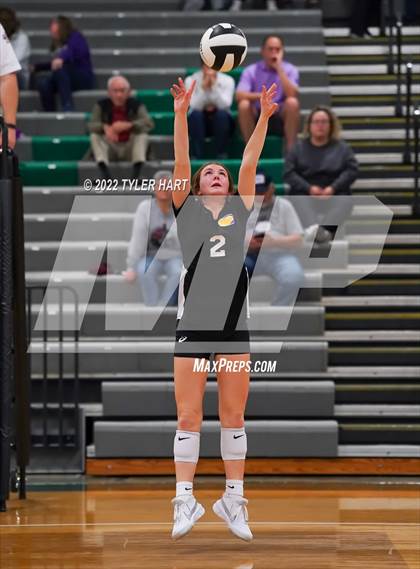 Thumbnail 2 in Speedway vs. Guerin Catholic (IHSAA 3A Regional Semi Final) photogallery.