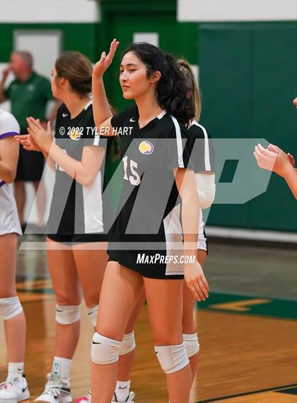 Thumbnail 3 in Speedway vs. Guerin Catholic (IHSAA 3A Regional Semi Final) photogallery.