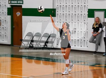 Thumbnail 2 in Speedway vs. Guerin Catholic (IHSAA 3A Regional Semi Final) photogallery.