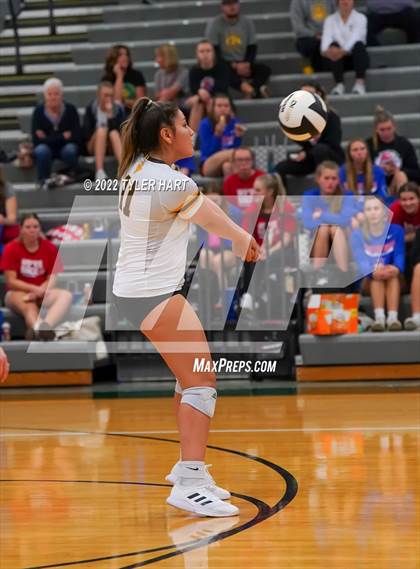 Thumbnail 2 in Speedway vs. Guerin Catholic (IHSAA 3A Regional Semi Final) photogallery.