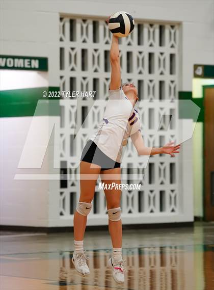 Thumbnail 1 in Speedway vs. Guerin Catholic (IHSAA 3A Regional Semi Final) photogallery.