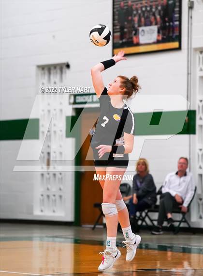 Thumbnail 2 in Speedway vs. Guerin Catholic (IHSAA 3A Regional Semi Final) photogallery.
