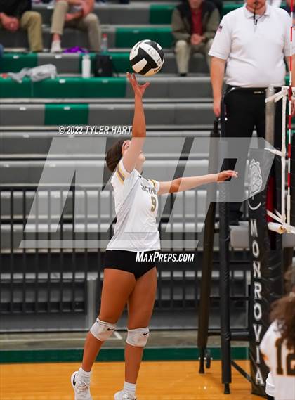 Thumbnail 2 in Speedway vs. Guerin Catholic (IHSAA 3A Regional Semi Final) photogallery.