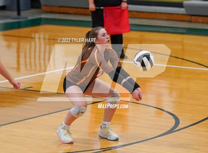 Thumbnail 2 in Speedway vs. Guerin Catholic (IHSAA 3A Regional Semi Final) photogallery.