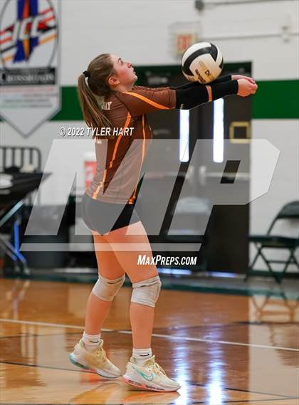 Thumbnail 2 in Speedway vs. Guerin Catholic (IHSAA 3A Regional Semi Final) photogallery.