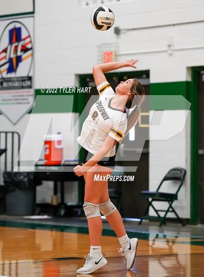 Thumbnail 3 in Speedway vs. Guerin Catholic (IHSAA 3A Regional Semi Final) photogallery.
