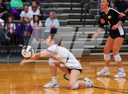 Thumbnail 3 in Speedway vs. Guerin Catholic (IHSAA 3A Regional Semi Final) photogallery.