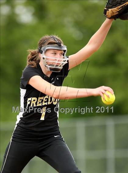 Thumbnail 2 in Freedom @ Loudoun Valley photogallery.