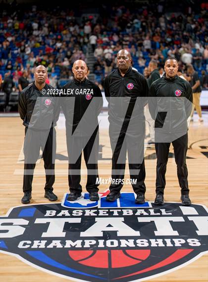 Thumbnail 3 in Lake Highlands vs Desoto (UIL 6A Basketball Semifinal) photogallery.