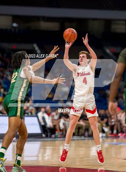 Thumbnail 1 in Lake Highlands vs Desoto (UIL 6A Basketball Semifinal) photogallery.