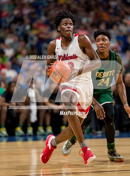 Thumbnail 2 in Lake Highlands vs Desoto (UIL 6A Basketball Semifinal) photogallery.