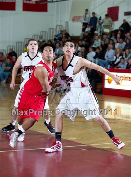Thumbnail 2 in Bishop Diego @ Carpinteria photogallery.