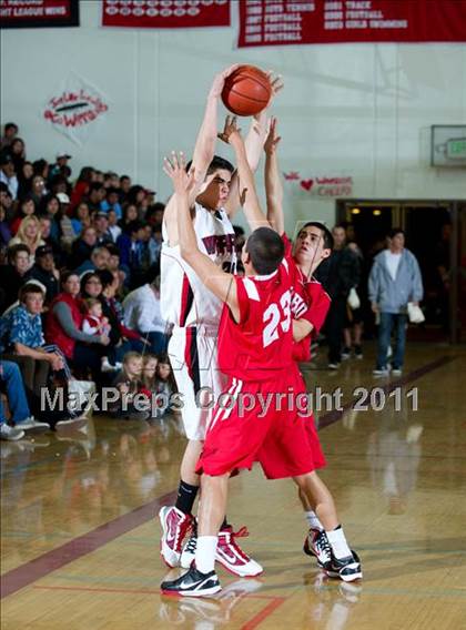Thumbnail 1 in Bishop Diego @ Carpinteria photogallery.