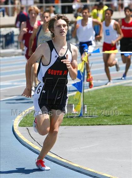 Thumbnail 3 in CIF SS Division Championships (Boys 1600 D3 Final) photogallery.
