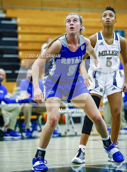 Thumbnail 2 in Hamilton Southeastern vs Noblesville (IHSAA 4A Sectional First Round) photogallery.