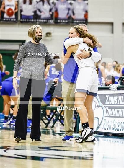 Thumbnail 3 in Hamilton Southeastern vs Noblesville (IHSAA 4A Sectional First Round) photogallery.