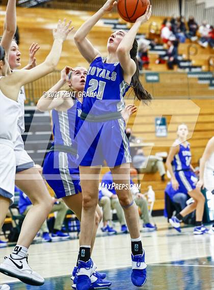 Thumbnail 3 in Hamilton Southeastern vs Noblesville (IHSAA 4A Sectional First Round) photogallery.