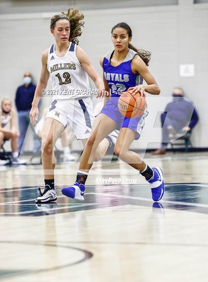 Thumbnail 2 in Hamilton Southeastern vs Noblesville (IHSAA 4A Sectional First Round) photogallery.