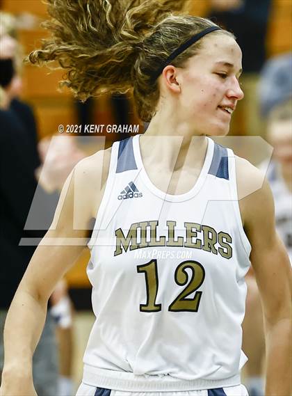 Thumbnail 2 in Hamilton Southeastern vs Noblesville (IHSAA 4A Sectional First Round) photogallery.