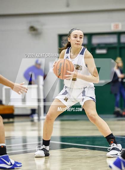Thumbnail 2 in Hamilton Southeastern vs Noblesville (IHSAA 4A Sectional First Round) photogallery.