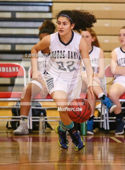 Thumbnail 3 in Notre Dame (SO) vs West Ranch (West Coast Holiday Classic) photogallery.