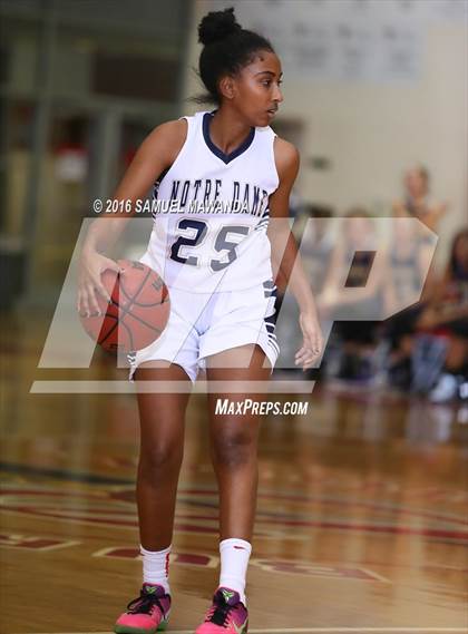 Thumbnail 1 in Notre Dame (SO) vs West Ranch (West Coast Holiday Classic) photogallery.