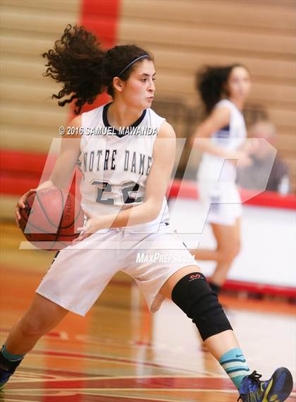 Thumbnail 1 in Notre Dame (SO) vs West Ranch (West Coast Holiday Classic) photogallery.