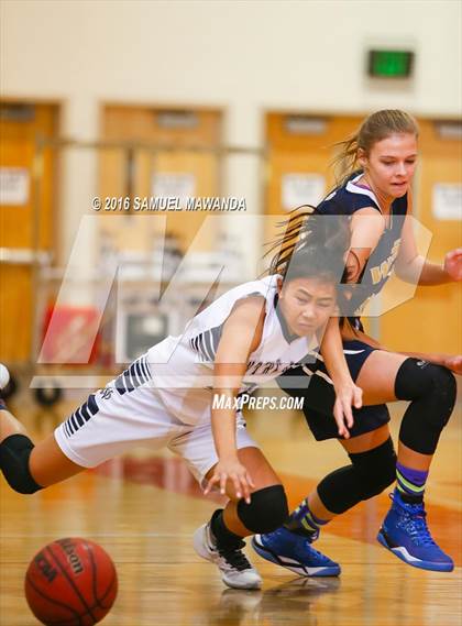 Thumbnail 2 in Notre Dame (SO) vs West Ranch (West Coast Holiday Classic) photogallery.