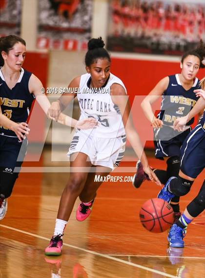 Thumbnail 3 in Notre Dame (SO) vs West Ranch (West Coast Holiday Classic) photogallery.