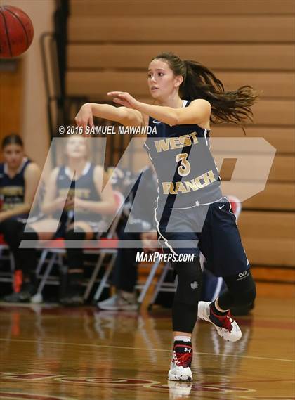Thumbnail 2 in Notre Dame (SO) vs West Ranch (West Coast Holiday Classic) photogallery.