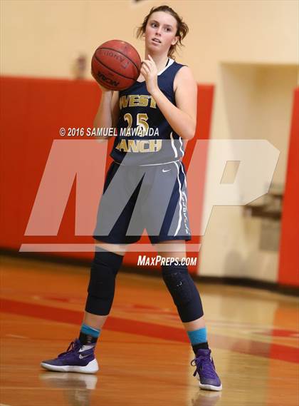 Thumbnail 2 in Notre Dame (SO) vs West Ranch (West Coast Holiday Classic) photogallery.