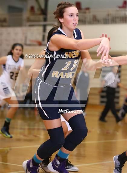 Thumbnail 2 in Notre Dame (SO) vs West Ranch (West Coast Holiday Classic) photogallery.