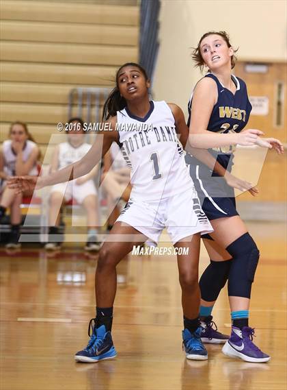 Thumbnail 2 in Notre Dame (SO) vs West Ranch (West Coast Holiday Classic) photogallery.