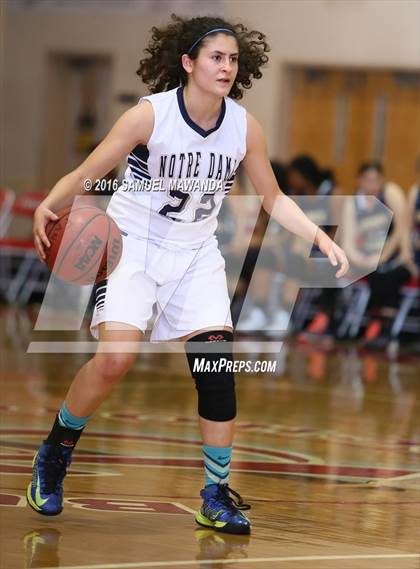Thumbnail 2 in Notre Dame (SO) vs West Ranch (West Coast Holiday Classic) photogallery.